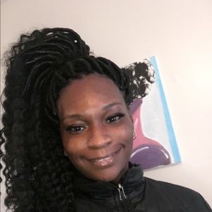 Meet your Posher, Fatima